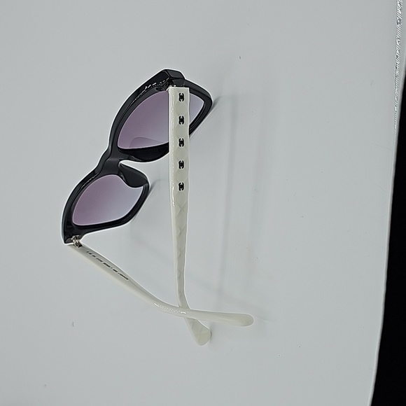 Chanel BLACK & WHITE SUNGLASSES. Lenses:Gray Ref CH5484 1656/s6 - Picture 13 of 16